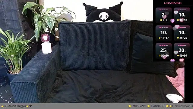 Snapshot of __Leyla__ chatting on 04/18/26, 06:01 Leyla online show from 04/18/26, 06:01