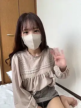 riri  nyan o0 online show from 10/17/25, 05:21