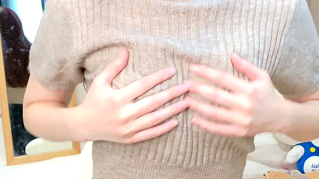 riri  nyan o0 online show from 01/12/26, 05:12