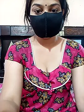Priyanka Pal online show from 04/29/26, 12:48