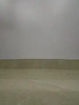 Snapshot of ehdwns chatting on 09/23/25, 04:21 ehdwns online show from 09/23/25, 04:21