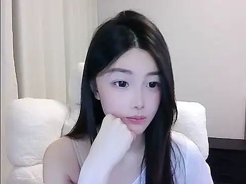 Snapshot of VianVianvv-cc chatting on 09/13/25, 09:14 VianVianvv-cc online show from 09/13/25, 09:14