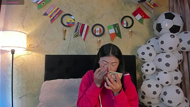 Tiffany Nm online show from 06/25/26, 01:59