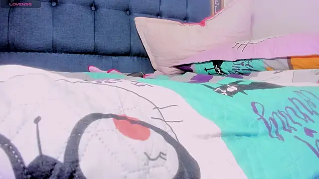 Hanna wish online show from 12/03/25, 01:13