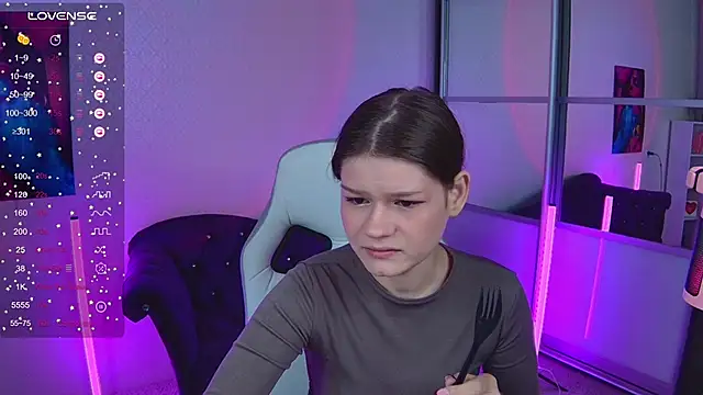 Lunamytrend online show from 09/29/25, 06:18