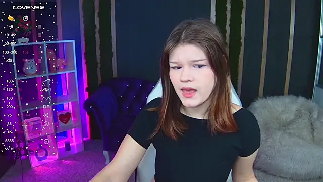 Lunamytrend online show from 11/19/25, 06:24