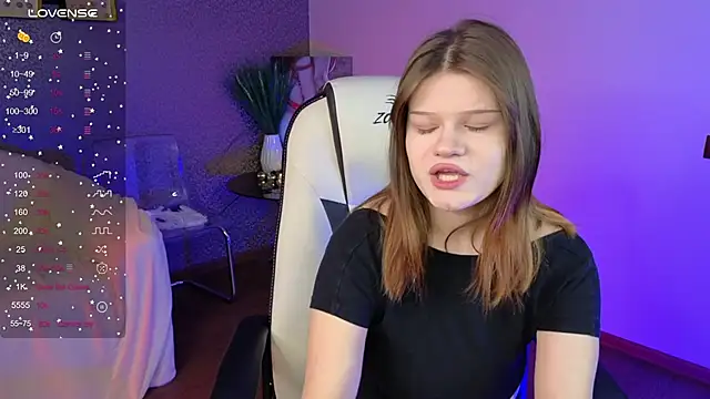 Lunamytrend online show from 12/15/25, 09:46