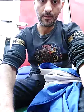 Snapshot of mahdiDido chatting on 11/12/25, 08:41 mahdiDido online show from 11/12/25, 08:41