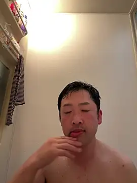 Snapshot of shin0689 chatting on 12/19/25, 02:35 shin0689 online show from 12/19/25, 02:35