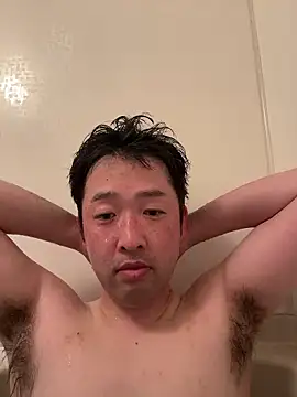 Snapshot of shin0689 chatting on 04/10/26, 12:43 shin0689 online show from 04/10/26, 12:43