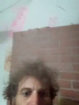 bearded cross online show from 10/28/25, 02:59