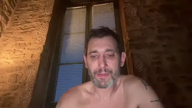 Snapshot of tamtamat46 chatting on 02/03/26, 06:40 tamtamat46 online show from 02/03/26, 06:40