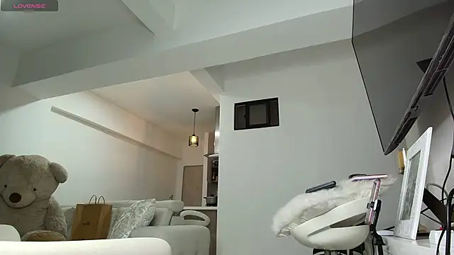 brunothompson3 online show from 11/12/25, 01:28