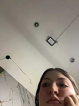 Snapshot of Gaby-Herrera chatting on 11/09/25, 08:29 Gaby-Herrera online show from 11/09/25, 08:29