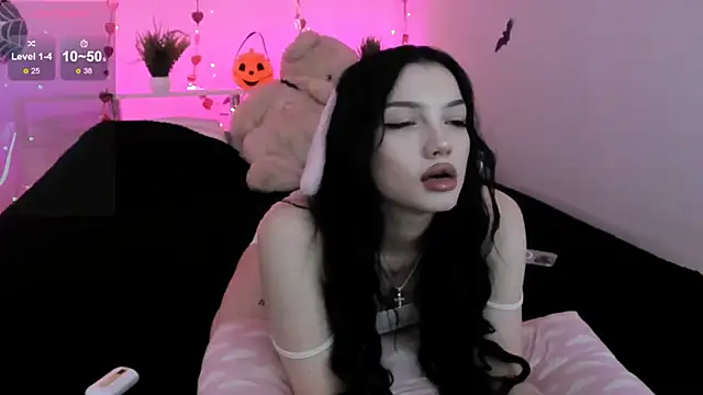 AkiraAsai online show from 10/19/25, 08:42