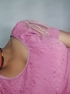 Hut rotu cute online show from 10/18/25, 07:36