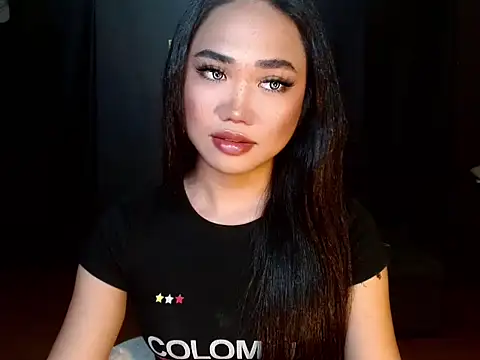 Snapshot of hugesignificant_69 chatting on 02/11/26, 05:29 hugesignificant 69 online show from 02/11/26, 05:29