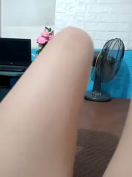 Thaohoa love online show from 09/24/25, 10:51