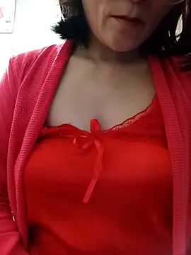 Thaohoa love online show from 11/23/25, 07:24