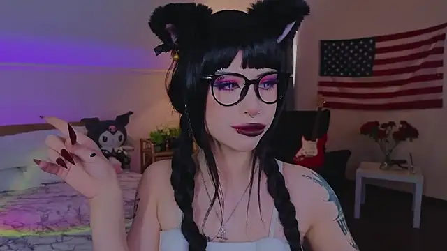 Snapshot of venomeowww__ chatting on 02/03/26, 03:59 venomeowww online show from 02/03/26, 03:59