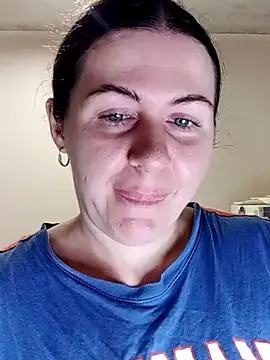 curlybunny socking4u online show from 12/19/25, 12:17