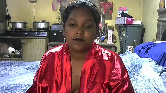 Snapshot of crazyloverstasmike chatting on 10/01/25, 06:58 crazyloverstasmike online show from 10/01/25, 06:58