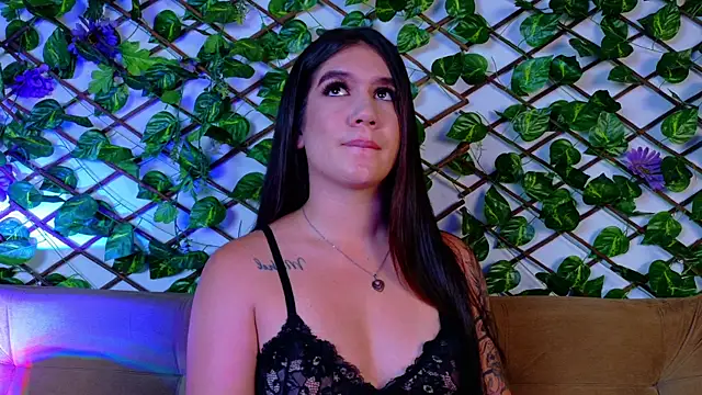 kloe bella online show from 10/09/25, 03:26