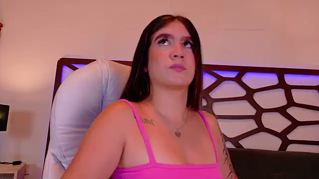 kloe bella online show from 11/15/25, 01:18