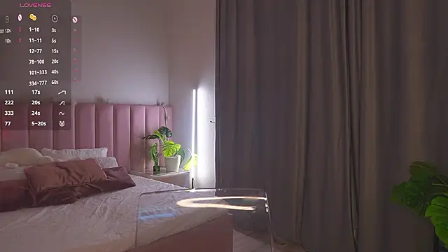 ShinyBarbie online show from 03/10/26, 06:29