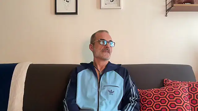 Milkywaymen online show from 10/21/25, 11:55