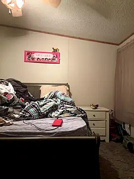 Snapshot of Lillie33366 chatting on 09/30/25, 11:04 Lillie33366 online show from 09/30/25, 11:04