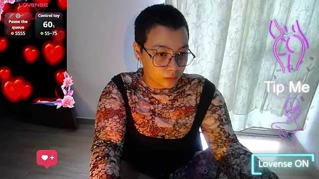 Snapshot of Cherry_vald chatting on 06/17/26, 11:56 Cherry vald online show from 06/17/26, 11:56