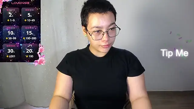 Snapshot of Cherry_vald chatting on 07/07/26, 11:25 Cherry vald online show from 07/07/26, 11:25