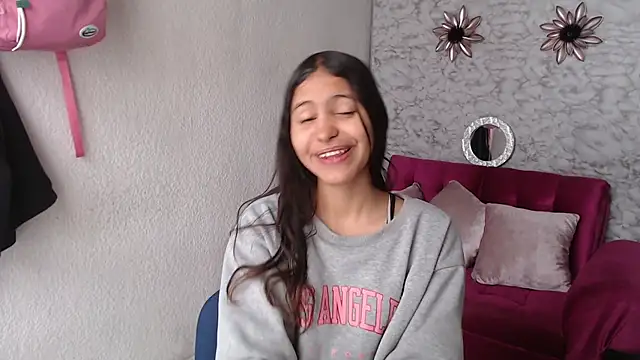 Evagirl69 online show from 11/25/25, 06:08