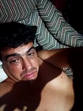 branquinho3 online show from 03/19/26, 01:42