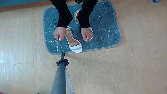 Vickysweeeettt online show from 09/13/25, 08:19