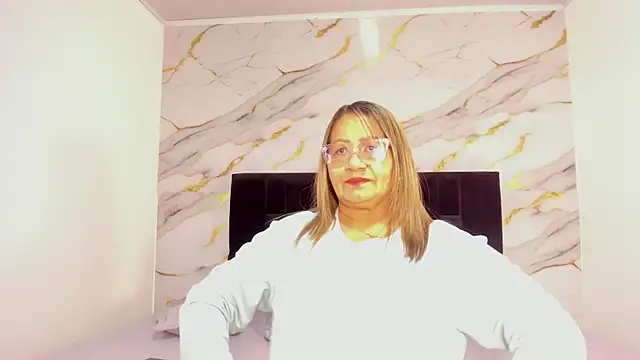 Vickysweeeettt online show from 09/27/25, 07:41