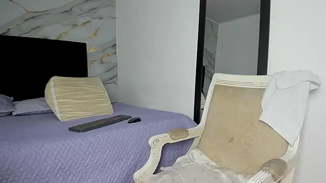 Vickysweeeettt online show from 11/04/25, 08:30