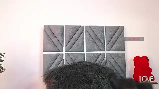 AlombraMorris online show from 10/25/25, 12:02