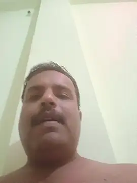 vardh033 online show from 09/28/25, 07:52