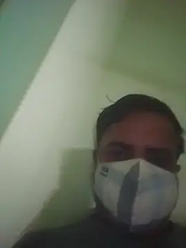 vardh033 online show from 10/20/25, 06:03