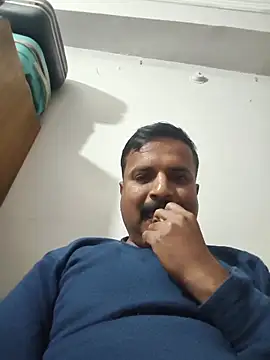 vardh033 online show from 11/27/25, 07:49