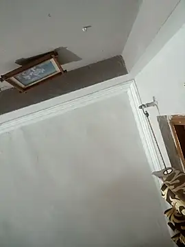 Snapshot of vardh033 chatting on 01/18/26, 03:10 vardh033 online show from 01/18/26, 03:10