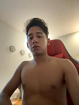 Snapshot of leduck7 chatting on 09/09/25, 09:53 leduck7 online show from 09/09/25, 09:53