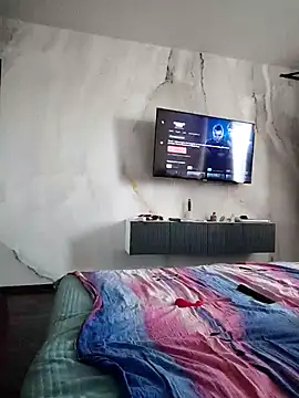 Snapshot of AlisaWyn chatting on 02/15/26, 10:03 AlisaWyn online show from 02/15/26, 10:03