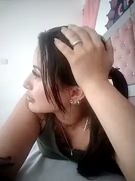 Snapshot of scarletr_red chatting on 09/16/25, 07:59 scarletr red online show from 09/16/25, 07:59