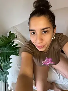 Snapshot of Souphicherry chatting on 01/15/26, 09:40 Souphicherry online show from 01/15/26, 09:40