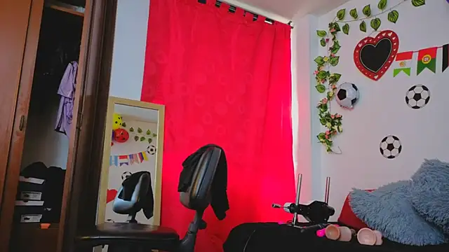 MiaCollinssx online show from 06/25/26, 03:16