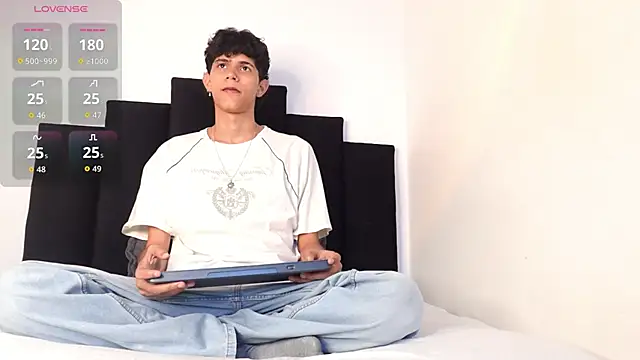 alexmark  online show from 12/22/25, 01:08