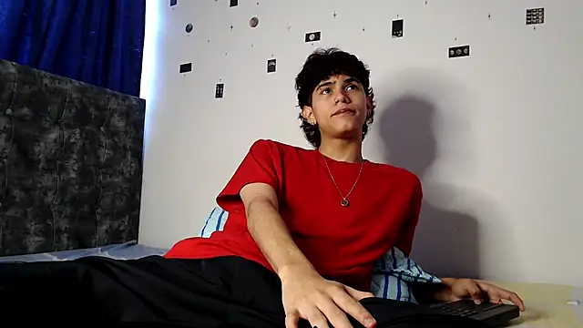 alexmark  online show from 04/30/26, 07:09